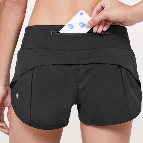 lululemon athletica Pants - 🌹NEW LISTING EUC Lululemon Speed Up Low Rise Shorts